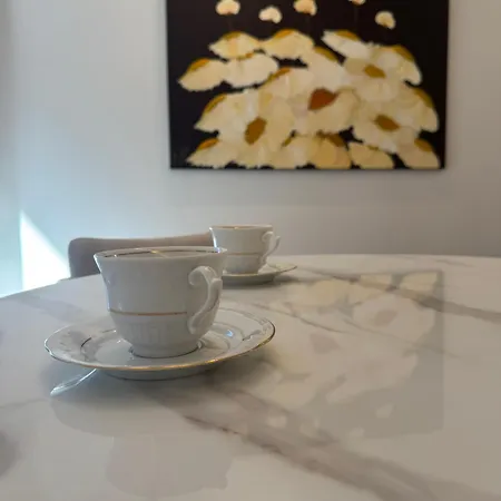 Amber Circle Apartment