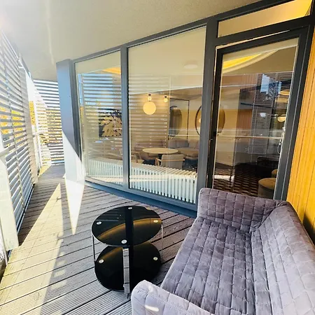 Apartment Amber Circle *